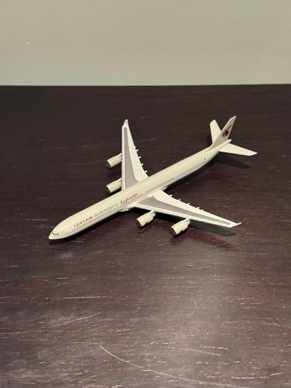 Qatar airways Airbus A340-600