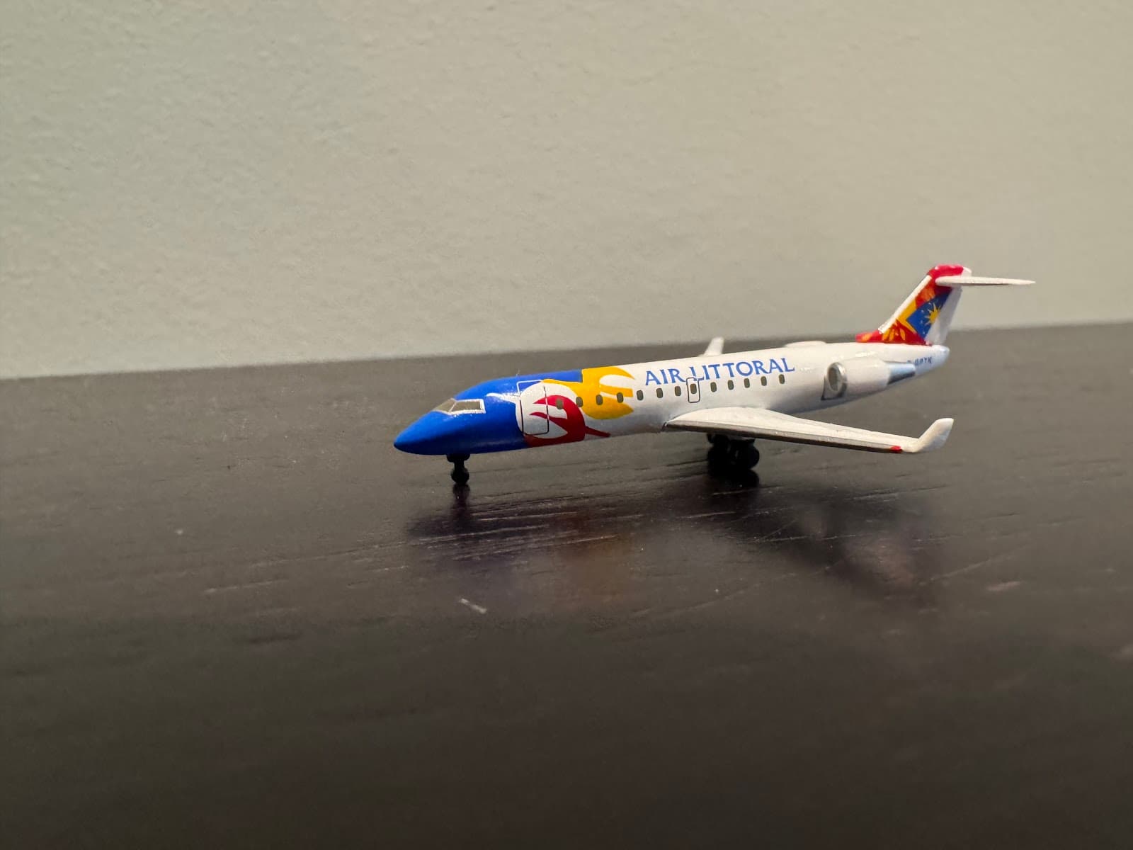 Canadair Bombardier CRJ200